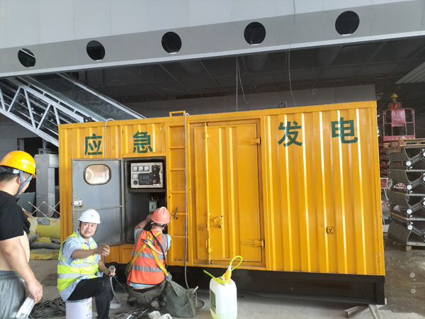 勃利怎样判断空气滤清器是否需要更换？